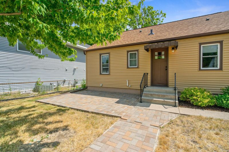 737 27th Ave N, Saint Cloud, MN 56303