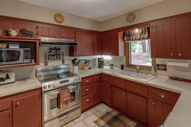 6638 Shingobee Rd NW, Walker, MN 56484
