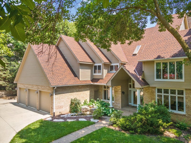 7662 S Bay Dr, Bloomington, MN 55438