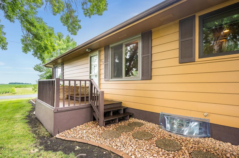 207 N Thompson, Delavan, MN 56023
