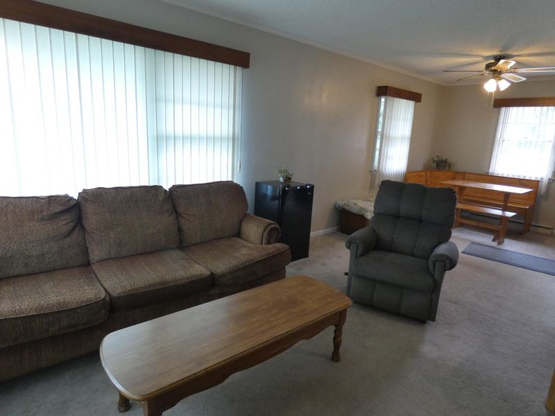 1803 S 12th Ave, Virginia, MN 55792