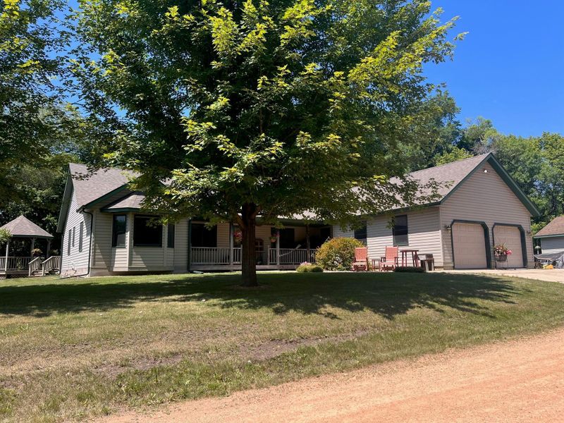 11050 110th St, Cologne, MN 55322