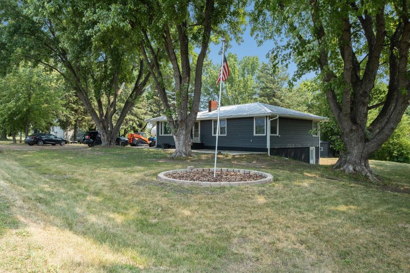 1490 Calder Ave SE, Buffalo, MN 55313