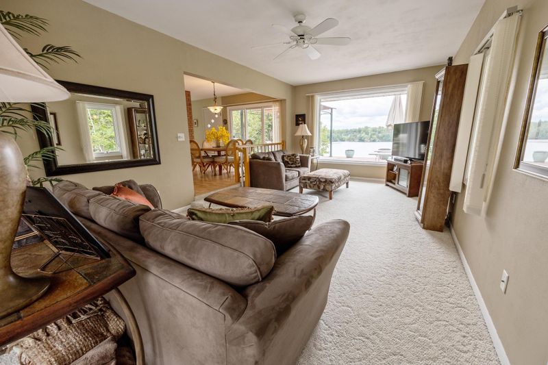 4484 Cedar Island Dr, Eveleth, MN 55734