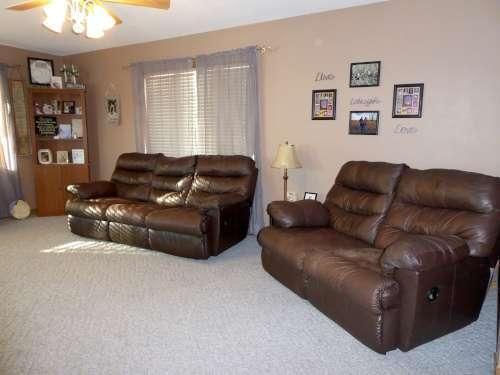 417 6th Ave S, Windom, MN 56101