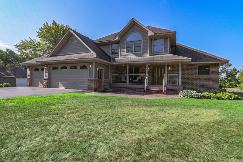 N867 385th St, Maiden Rock, WI 54750
