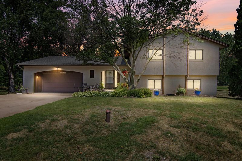 20128 Cimarron Cir, Hamel, MN 55340