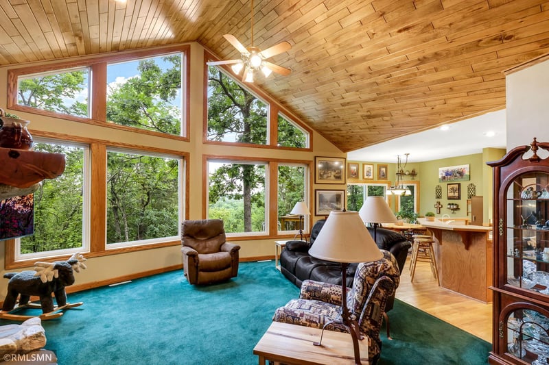 19900 Rhoda Ave, Welch, MN 55089