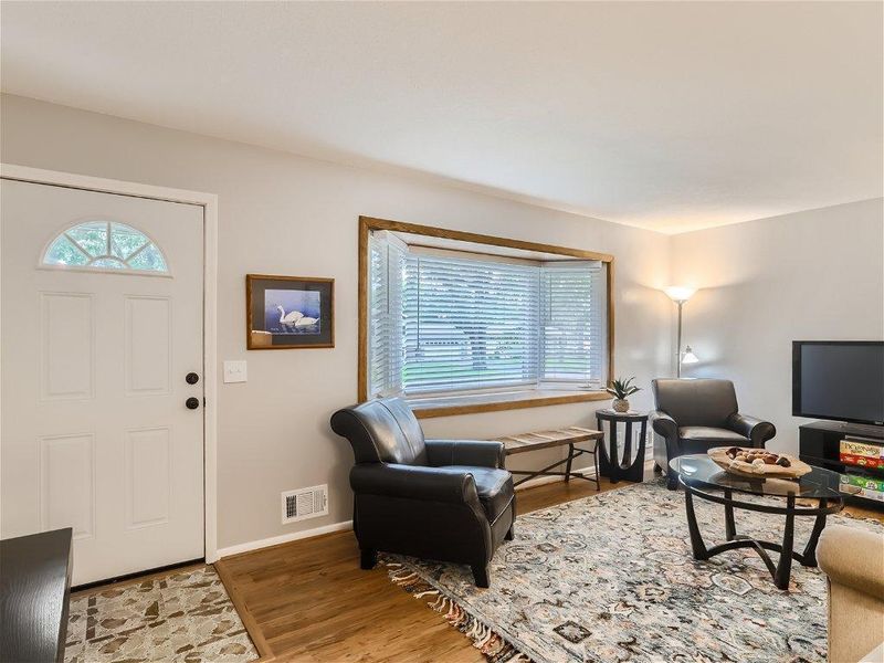 107 104th Ln NW, Coon Rapids, MN 55448
