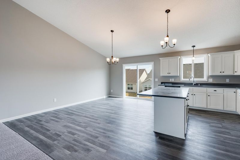 2107 120 Ave, Blaine, MN 55434
