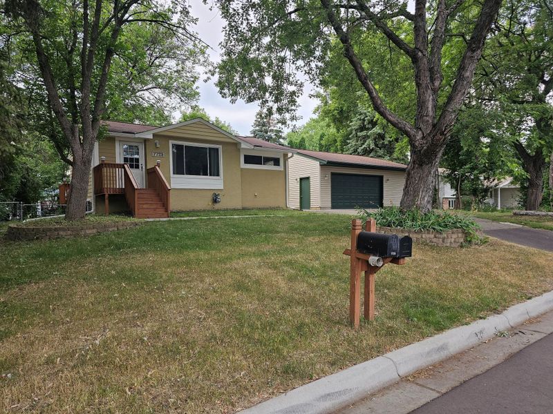 7725 Beard Ave N, Brooklyn Park, MN 55443