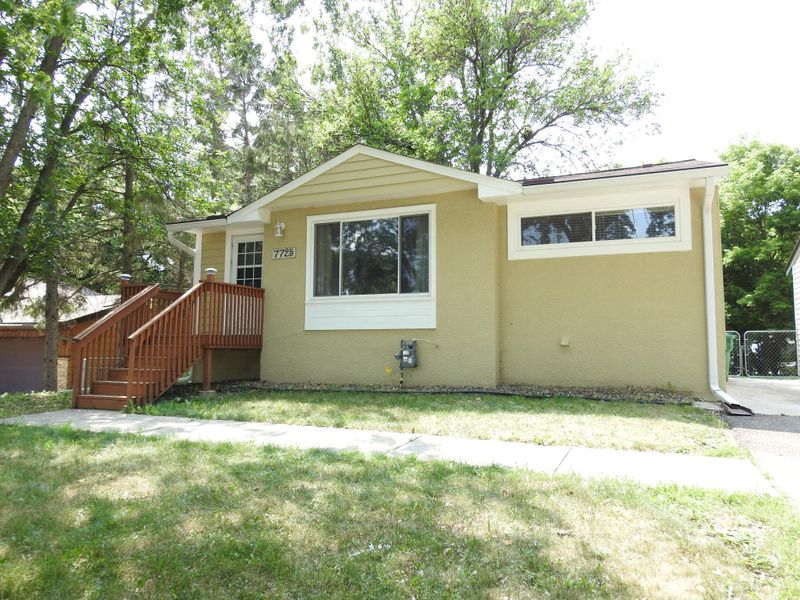 7725 Beard Ave N, Brooklyn Park, MN 55443