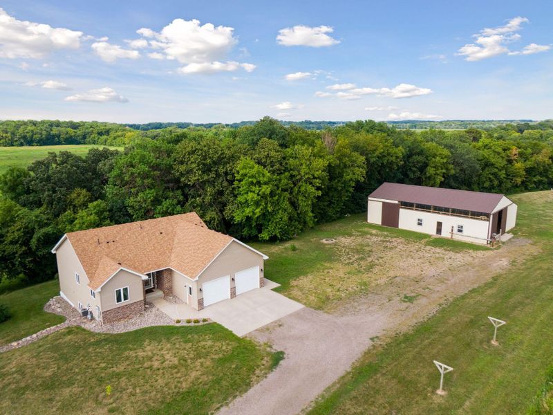 33235 151st Ave, Montgomery, MN 56069