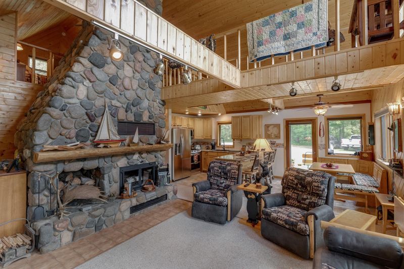 2258 32nd Ave NW, Hackensack, MN 56452