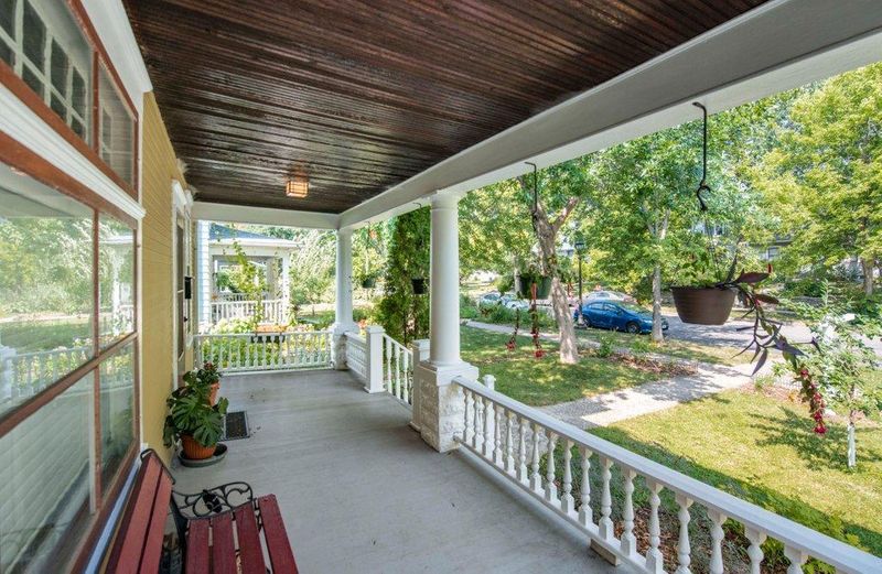 1500 Ashland Ave, Saint Paul, MN 55104