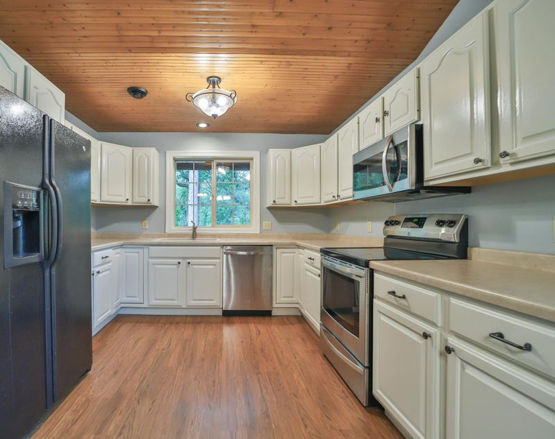 32400 Northwoods Ln, Breezy Point, MN 56472