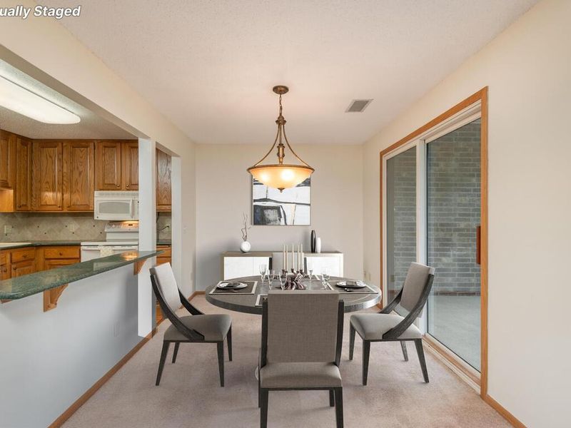 7200 Cahill Rd #110, Edina, MN 55439