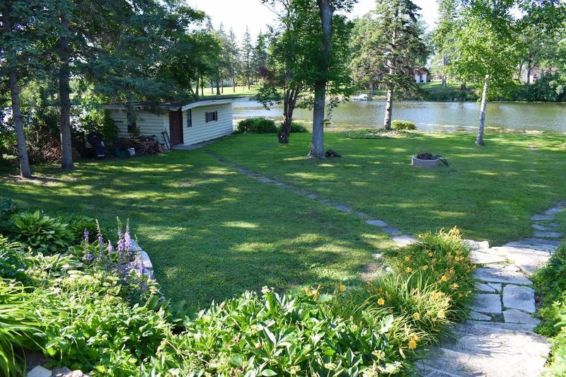 1215 Taft St E, Thief River Falls, MN 56701