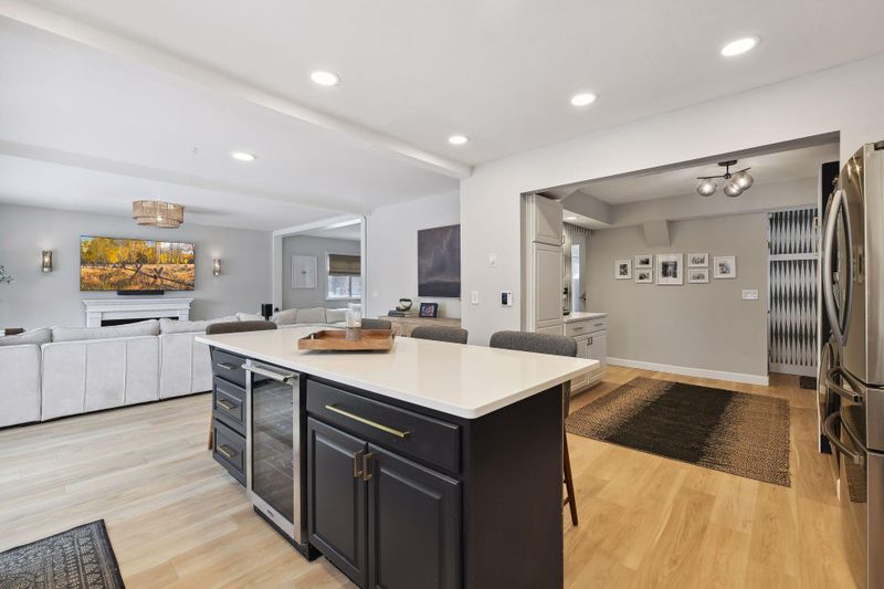 4444 Garrison Ln, Edina, MN 55424
