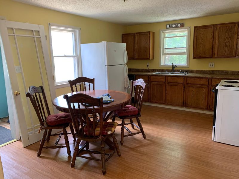 633 E Adolphus Ave, Fergus Falls, MN 56537