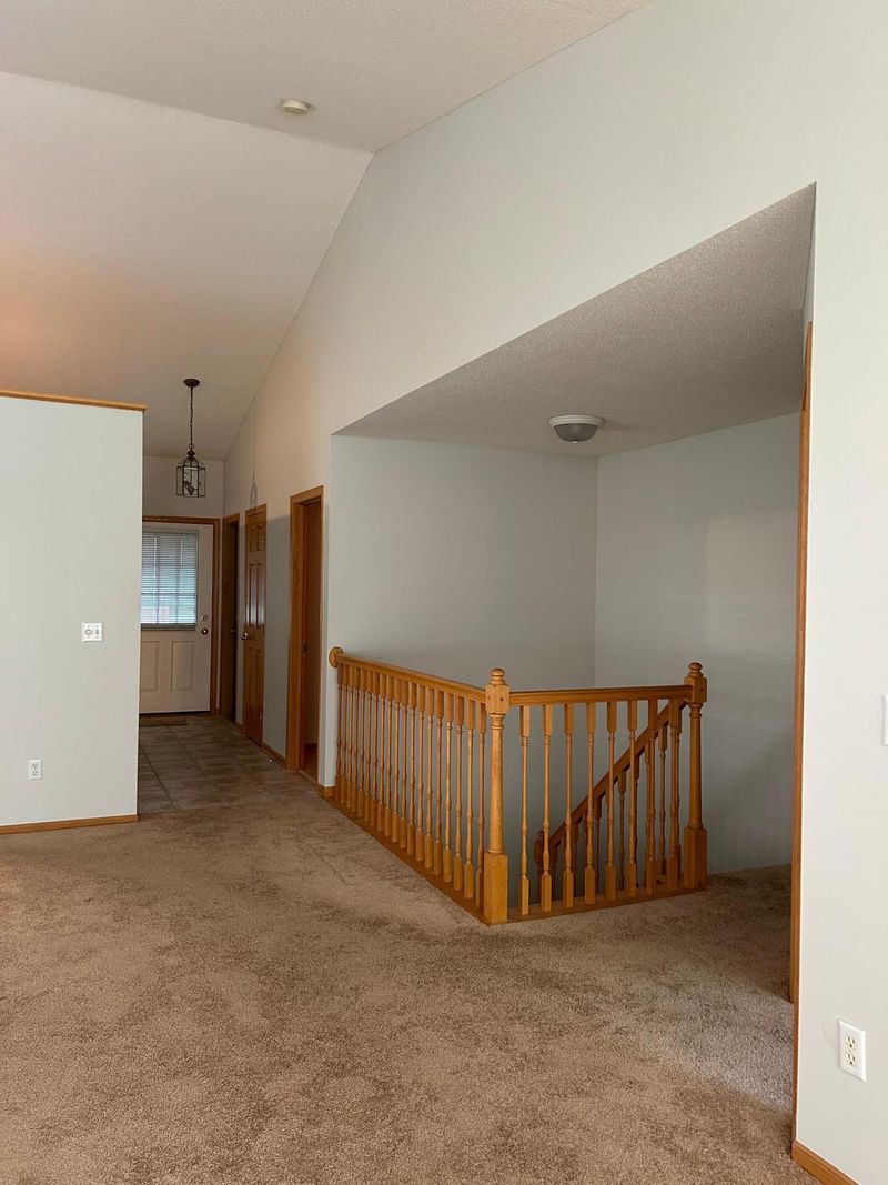 1415 Oriole Dr, Waconia, MN 55387