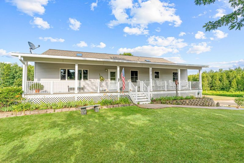 27471 Potomac St NE, Stacy, MN 55079