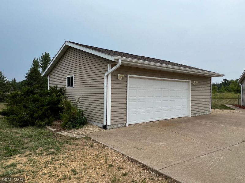 26 State Road 35, Osceola, WI 54020