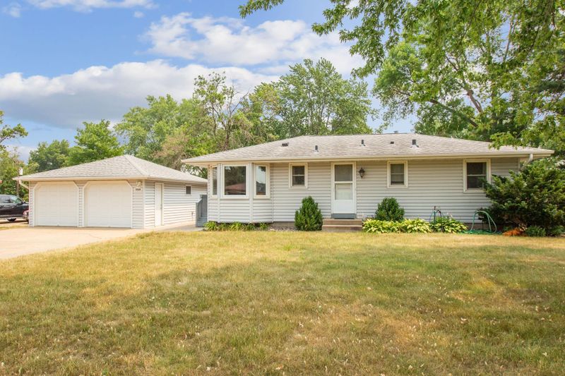 10508 Rhode Island Ave N, Brooklyn Park, MN 55445