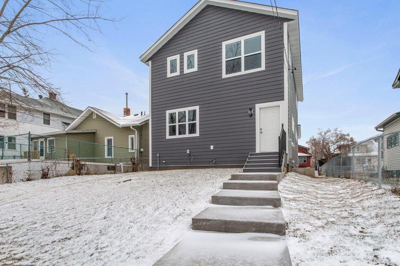 3550 Emerson Ave N, Minneapolis, MN 55412