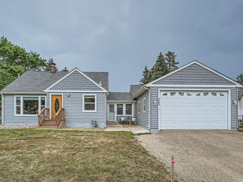 363 Thompson Ave E, West Saint Paul, MN 55118