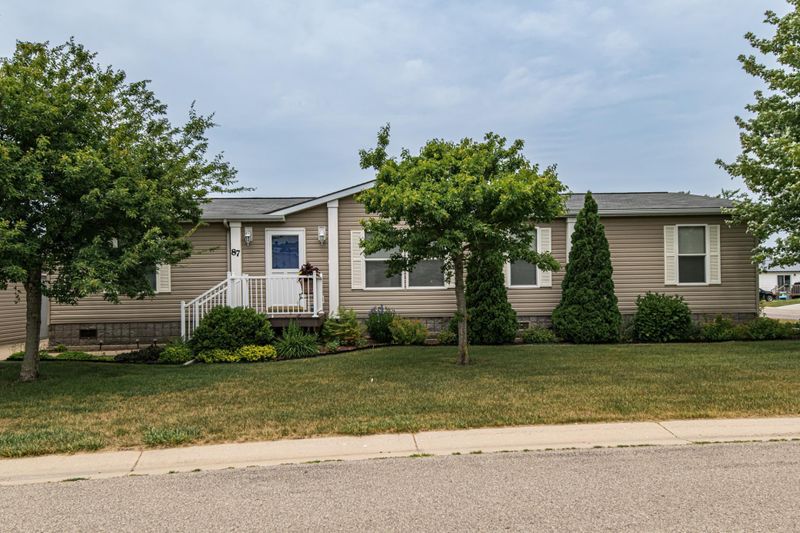 87 Southfork Pl SE, Kasson, MN 55944
