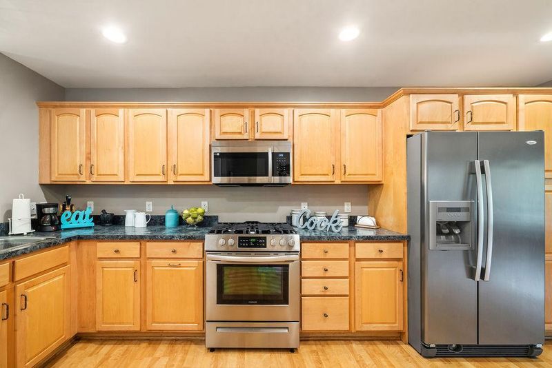 1821 Pennsylvania Ave S, Saint Louis Park, MN 55426