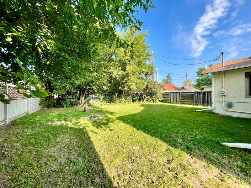 311 N 3rd St, Brainerd, MN 56401