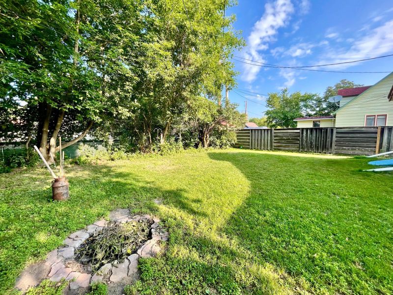 311 N 3rd St, Brainerd, MN 56401