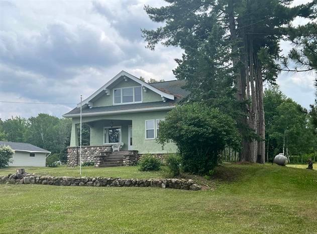 9135 Sunnyside Ln, Port Wing, WI 54865