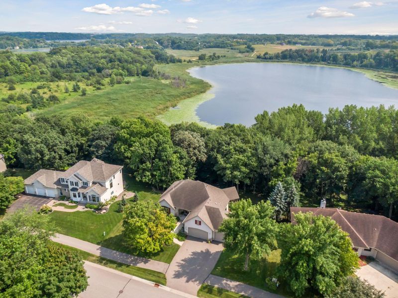 701 Interlaken, Victoria, MN 55386