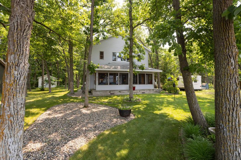46793 Benny Ln, Perham, MN 56573