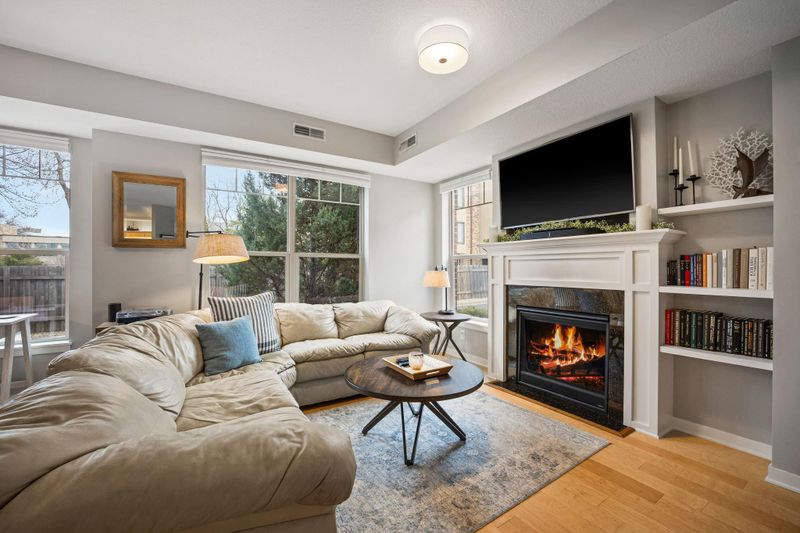 462 Ford Rd #101B, Saint Louis Park, MN 55426