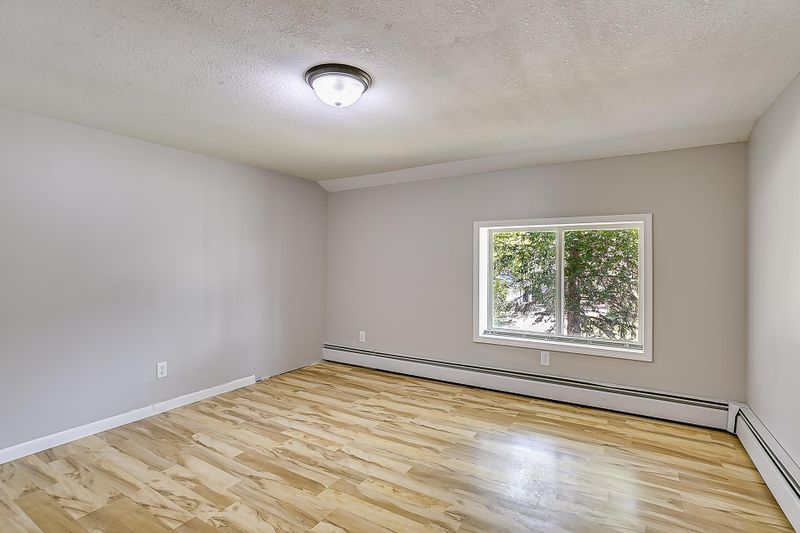 504 Benton St W, Cologne, MN 55322