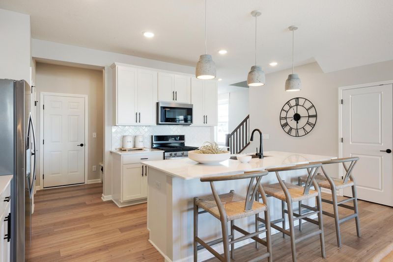2581 Paddock Pa, Shakopee, MN 55379
