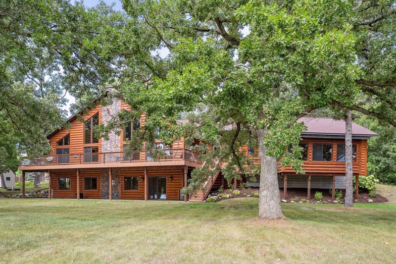 28647 Blue Lake Dr, Princeton, MN 55371