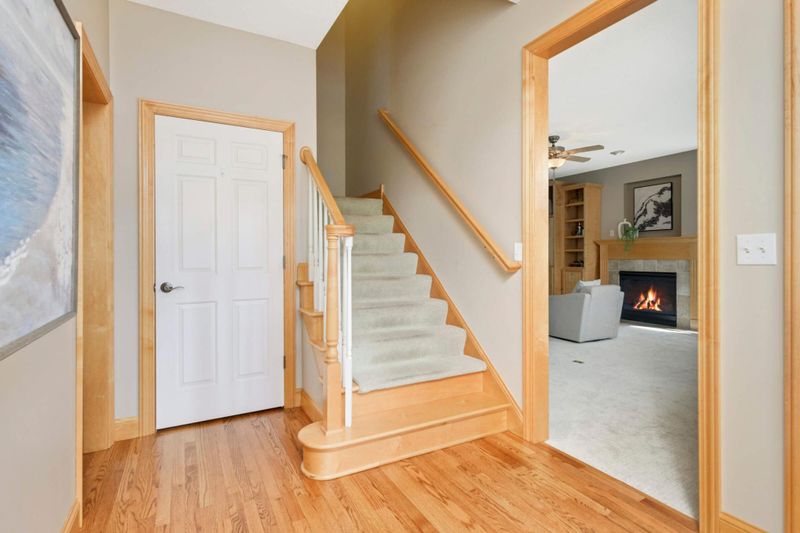 1609 Summit Hill, Eagan, MN 55122