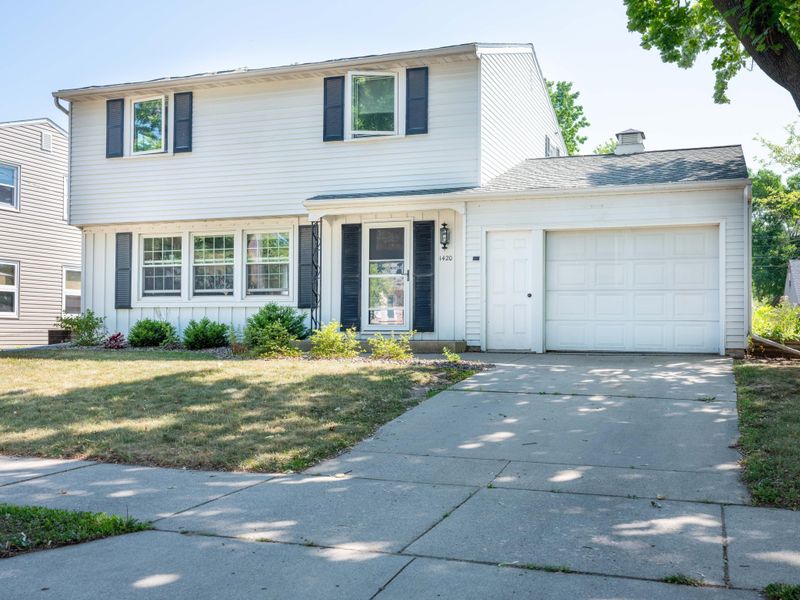 1420 8 1/2 Ave SE, Rochester, MN 55904