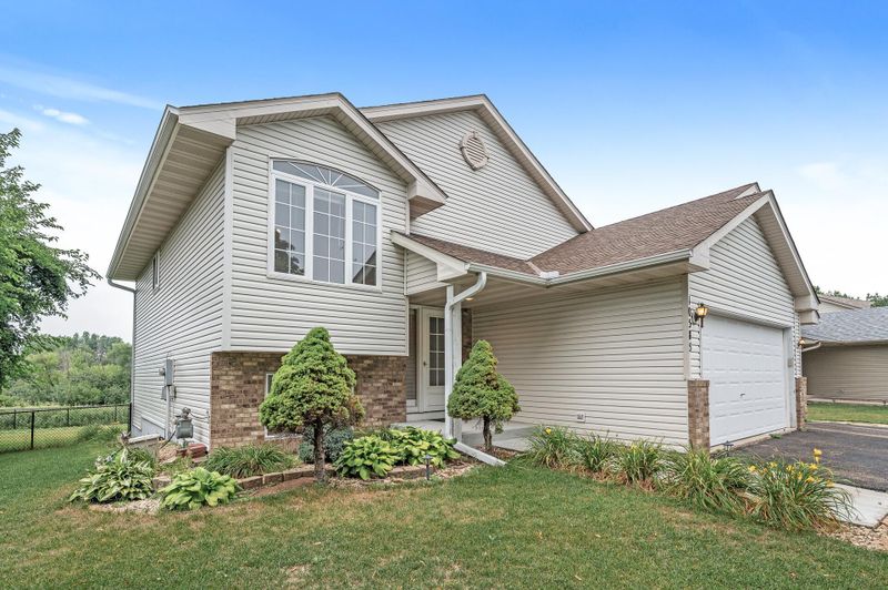 10585 Able St NE, Blaine, MN 55434