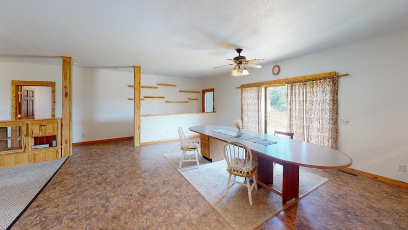 61848 Cloverdale Rd, Askov, MN 55704