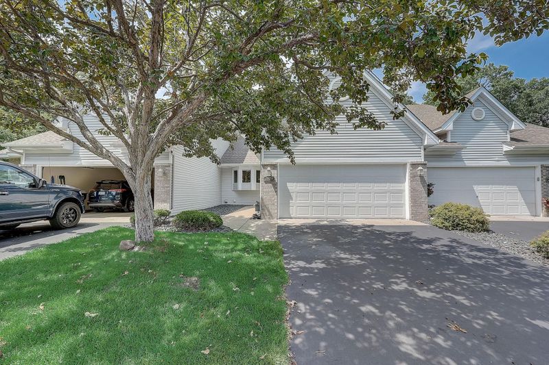2629 Rivers Bluff Ln, Anoka, MN 55303