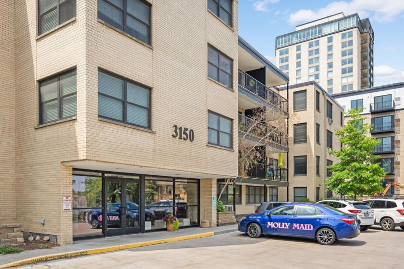 3150 Excelsior Blvd #203, Minneapolis, MN 55416