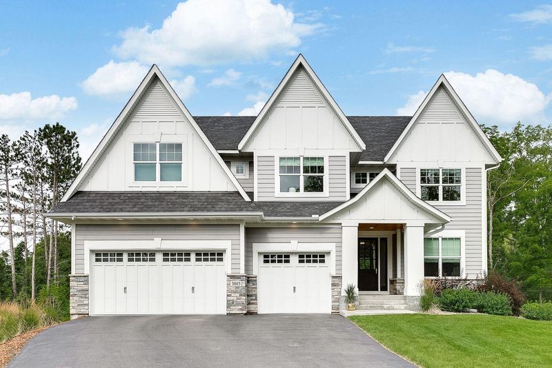 3803 Lakeside Ct, Eagan, MN 55123