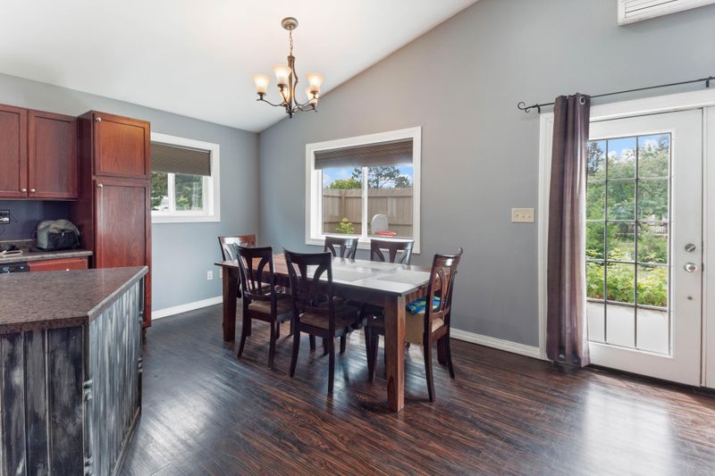 911 26th St, Cloquet, MN 55720