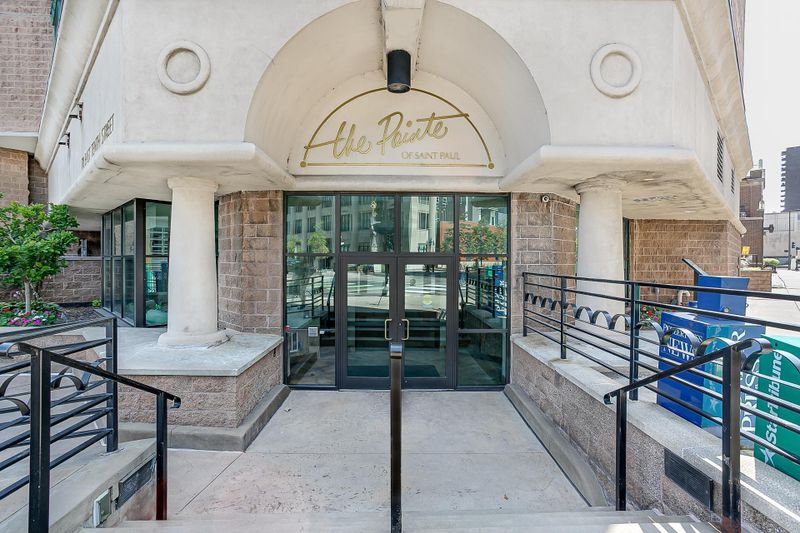 78 10th St E #1803, Saint Paul, MN 55101